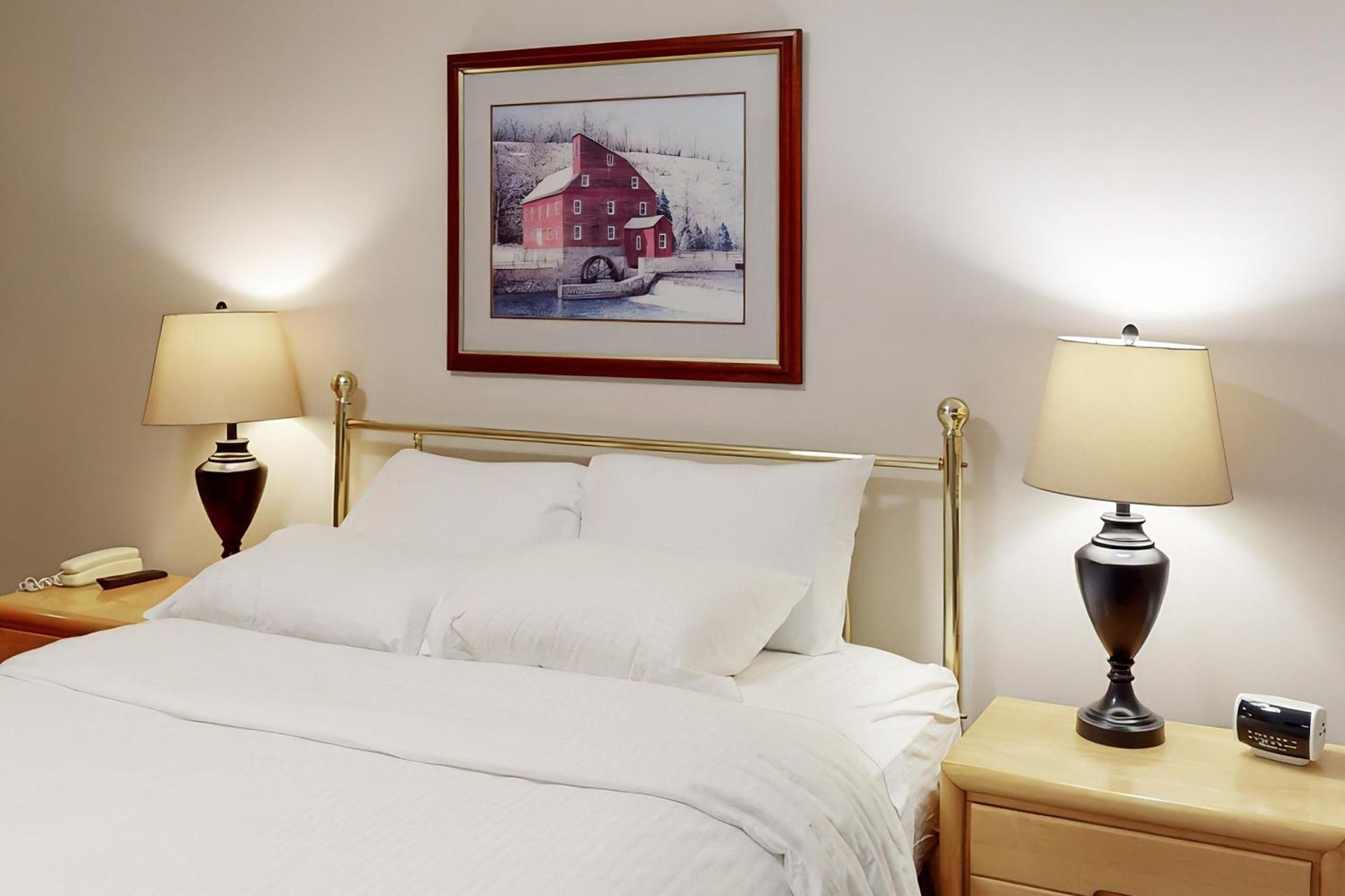 Okemo Mountain Lodge لودلو الغرفة الصورة
